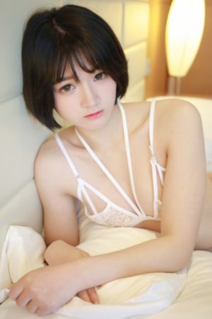 天降女子从二楼掉下来