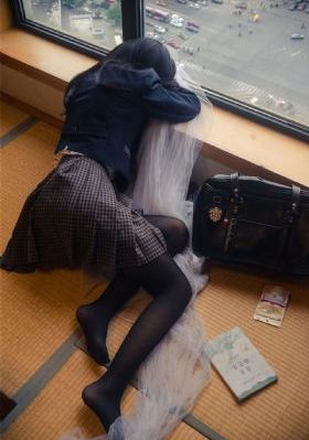 一楼一鬼