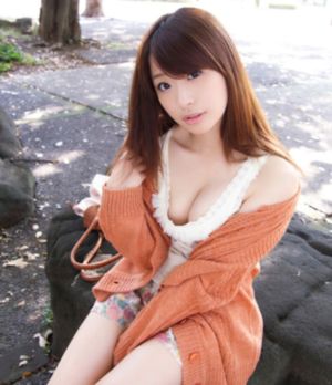美女脱得一光二净的全身视频