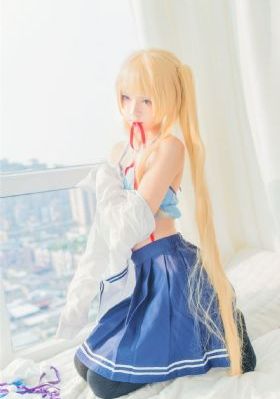春潮灿漫海棠红